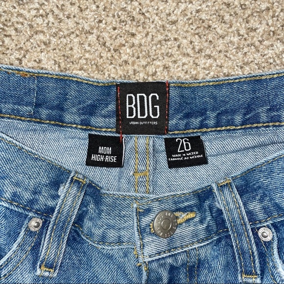 Urban outfitters BDG Denim mom short - Picture 3 of 3